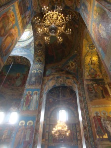 Interior da Catedral do Sangue Derramado, em São Petersburgo (Foto: Priscila Dal Poggetto)